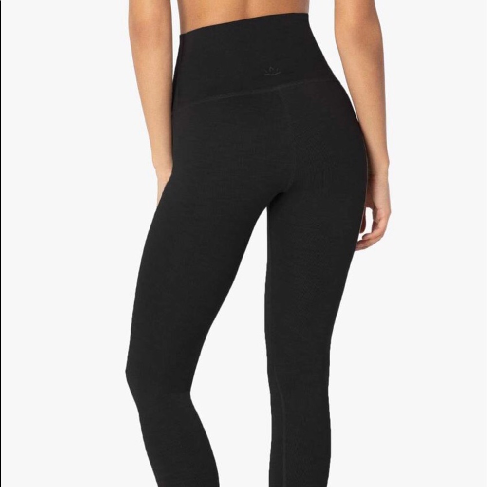 Beyond Yoga Heather Ribbed midi legging